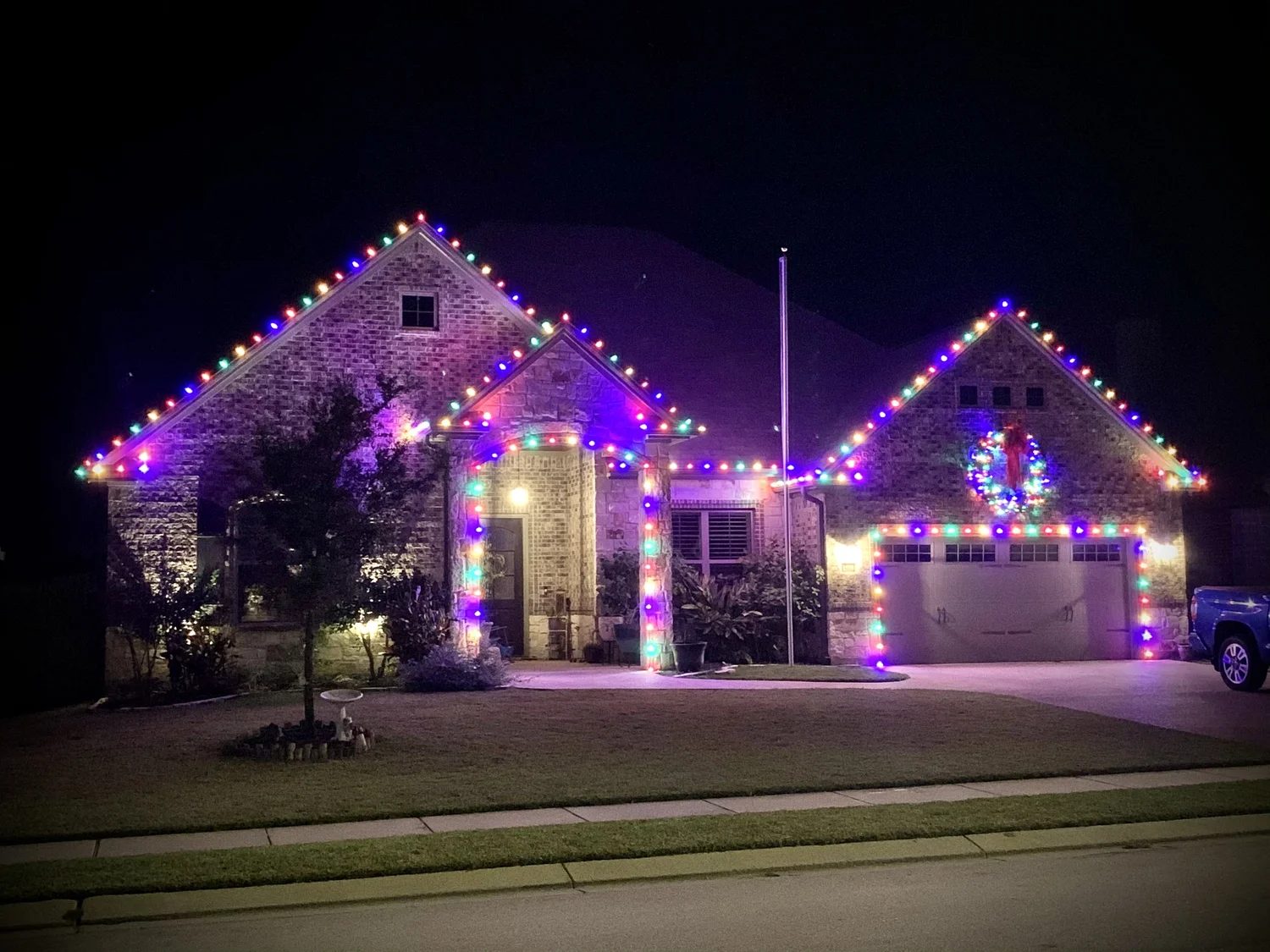 Beautiful Texas home decorated with Christmas lights